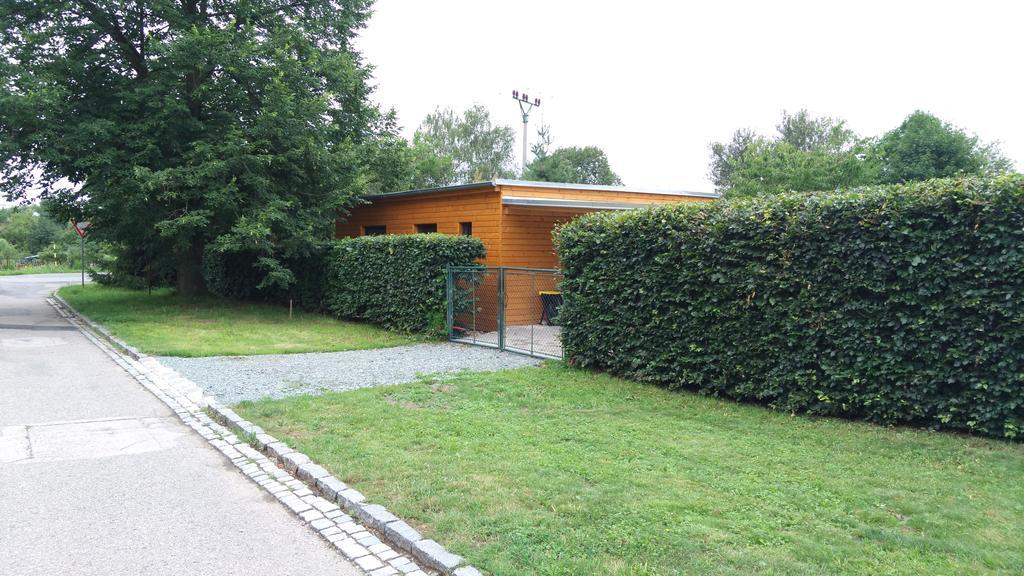 Apartman Pod Lipou - Samostatny Objekt Jaroměř Εξωτερικό φωτογραφία